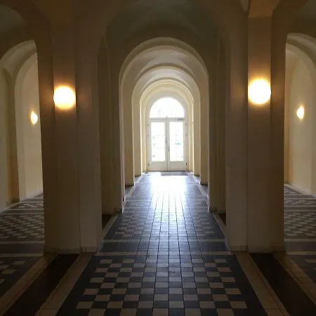 Schlosspark Residenz * Шверін