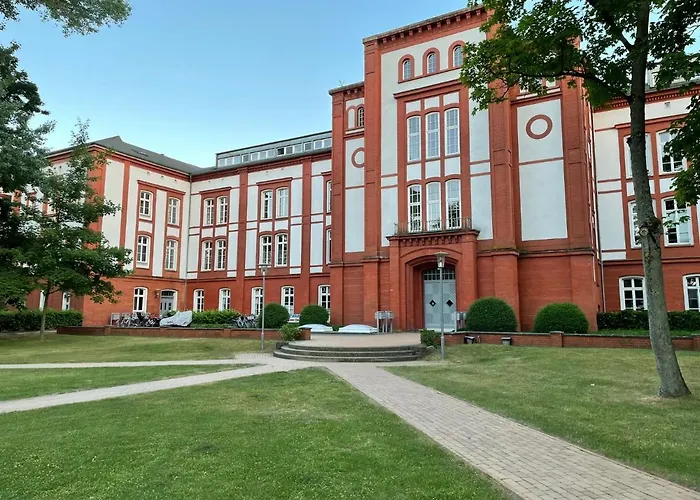 Apartment Schlosspark Residenz *