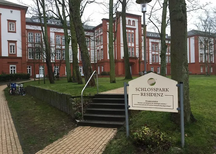 Apartment Schlosspark Residenz *